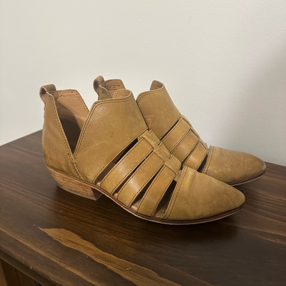 Frye and Co